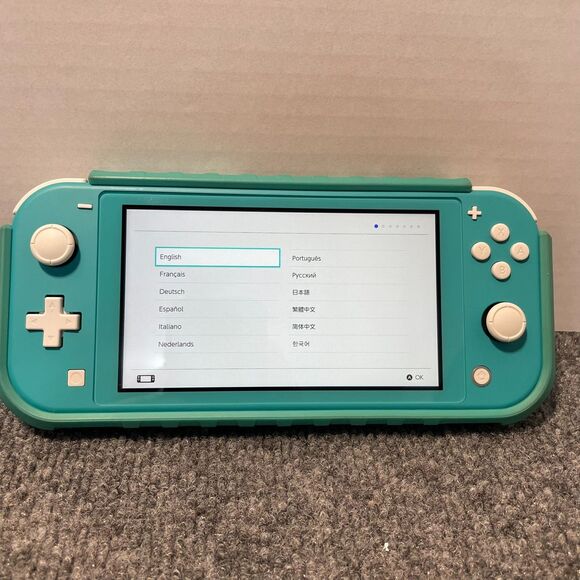 Nintendo Switch Lite 32GB Console with Shell - Turquoise - Picture 9 of 10